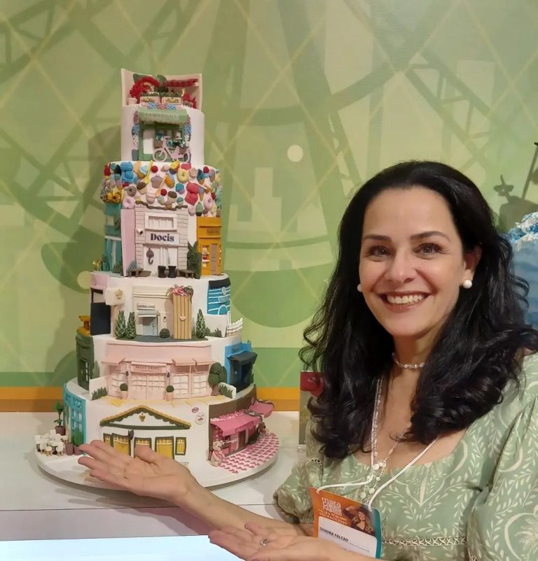 sandrafalcaooficial_photo_1681528904161.webp